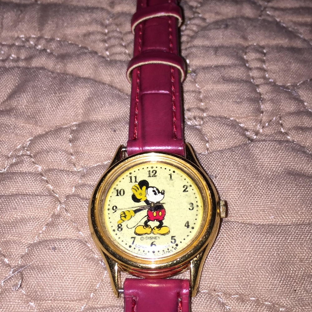 Mickey Mouse Watch - Picture 2 of 3